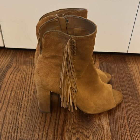 Gianni Bini Fringe Open Toe Tan Suede Leather Zip Booties Size 8.5 - Picture 3 of 5